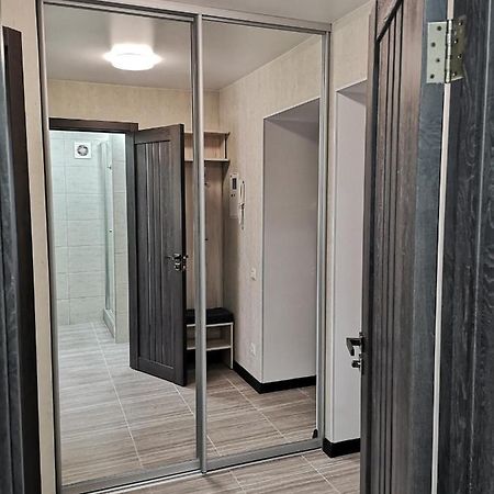 Новая Квартира На Пр. Соборном Возле Зну Zaporizhia Eksteriør bilde